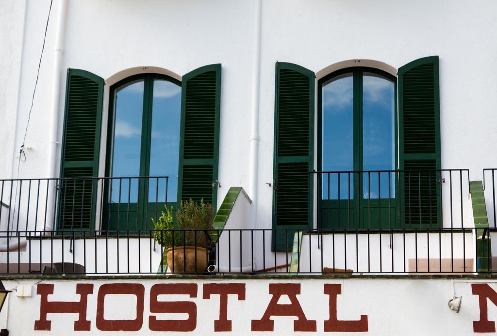 Hostal Marina Cadaqués Exterior foto