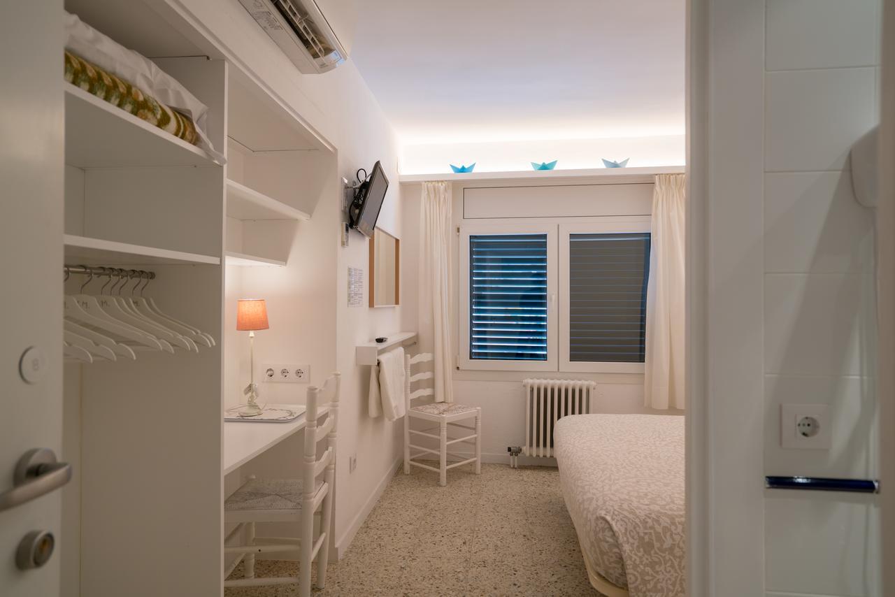 Hostal Marina Cadaqués Exterior foto